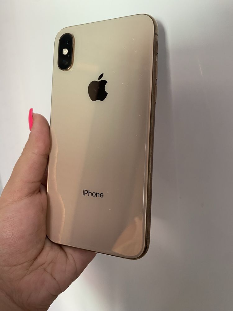 Продам IPhone 10 xr