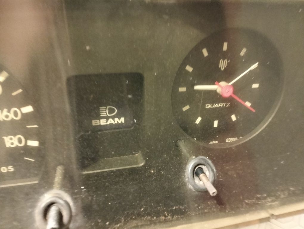 Quadrante/ Odometro Toyota Corolla KE70 1a Fase (E70)