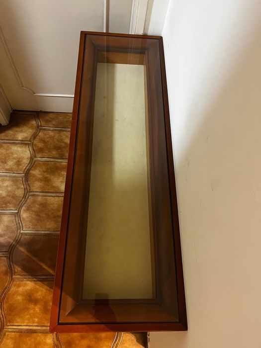 Mesa de apoio/console em madeira com tampo de vidro