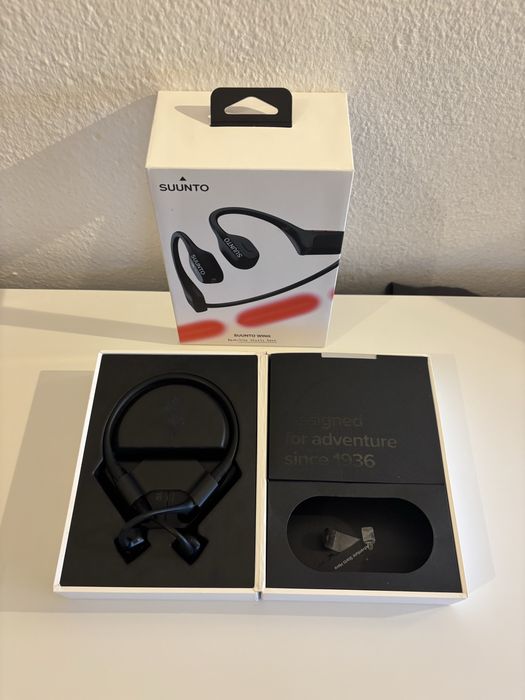 Auriculares Bluetooth Suunto Wing Pretos