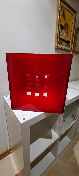 Caixa vermelho Ikea