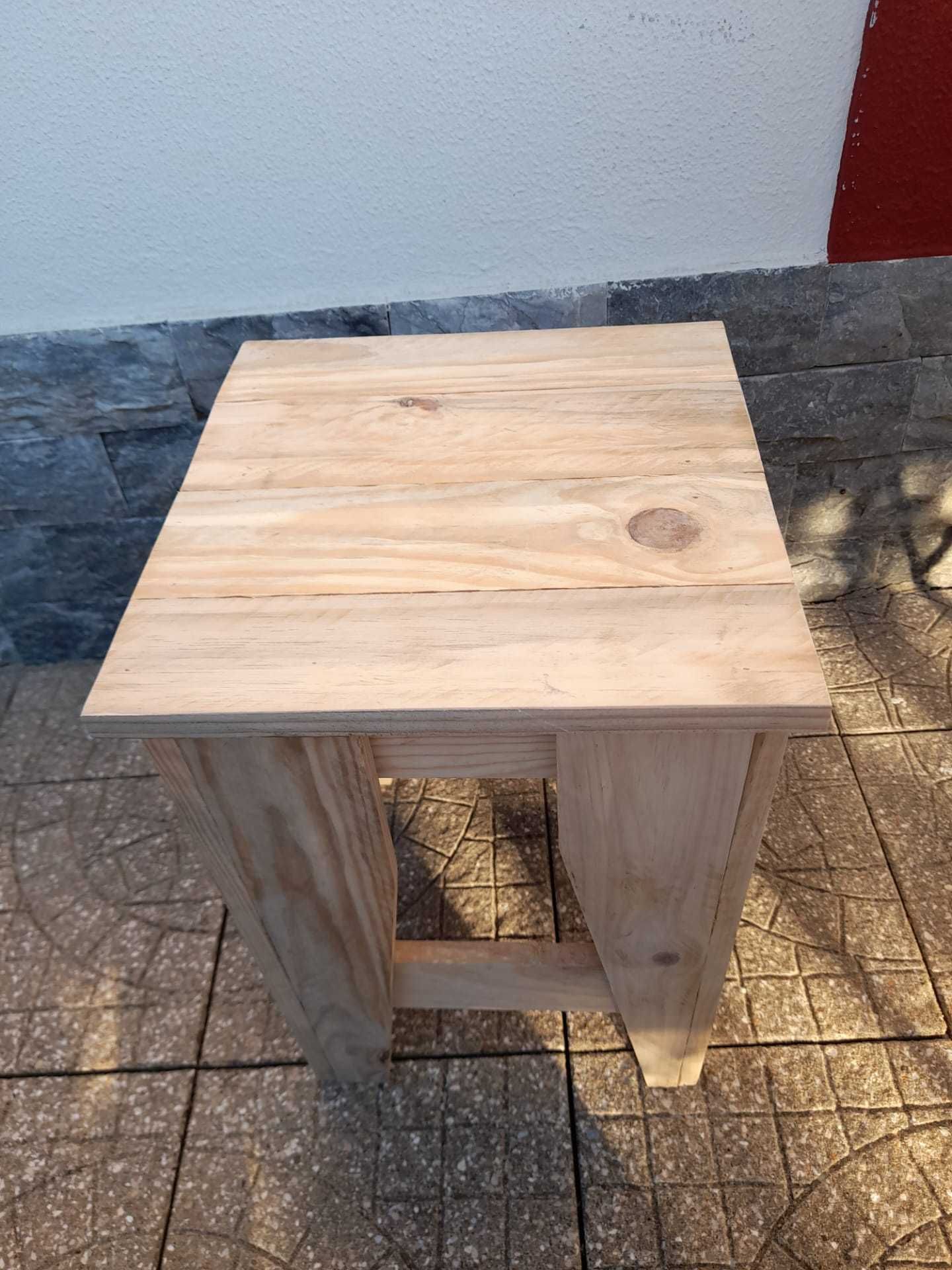 Banco feito pallet rustico