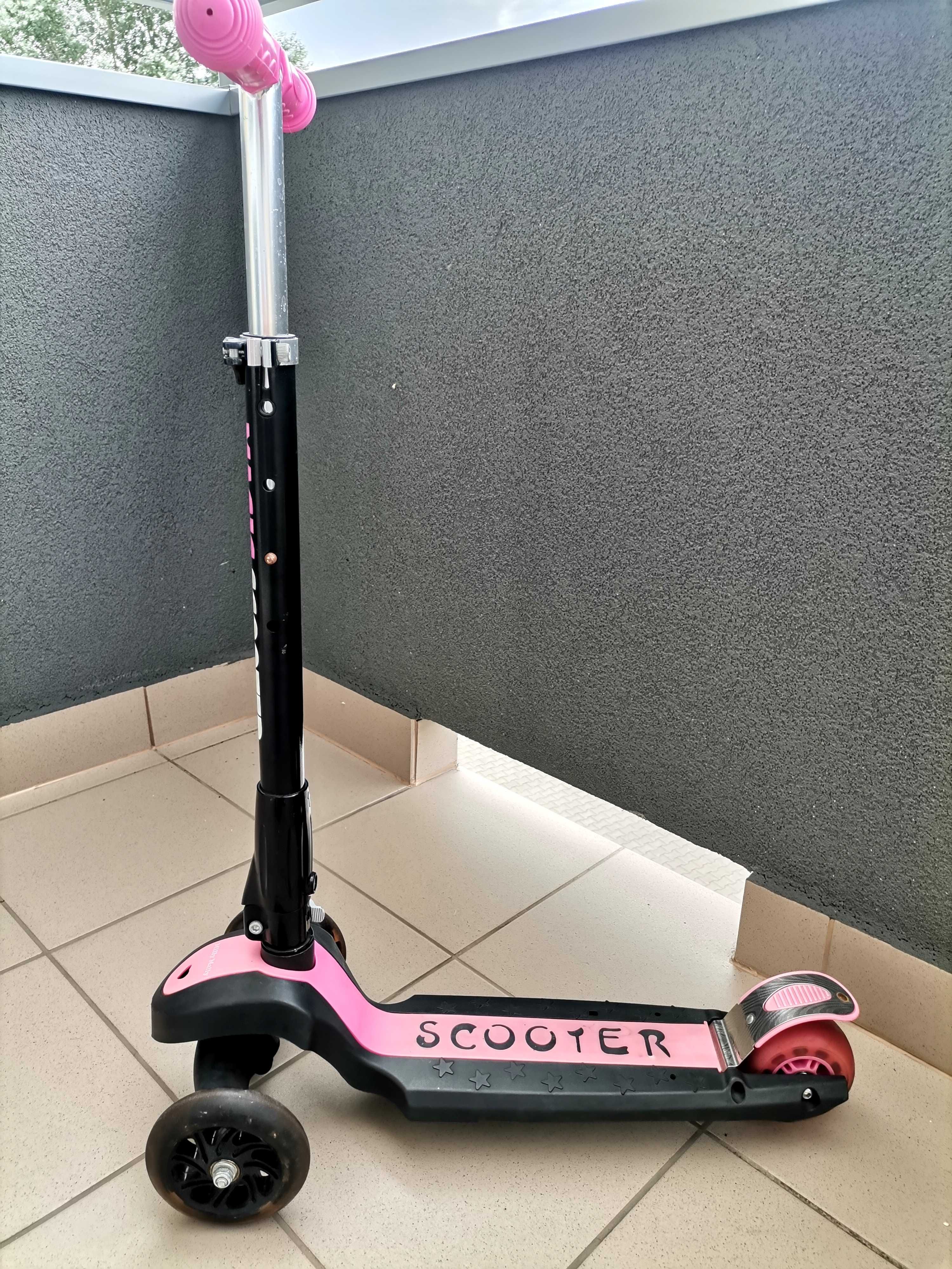 Hulajnoga Magic Scooter różowa