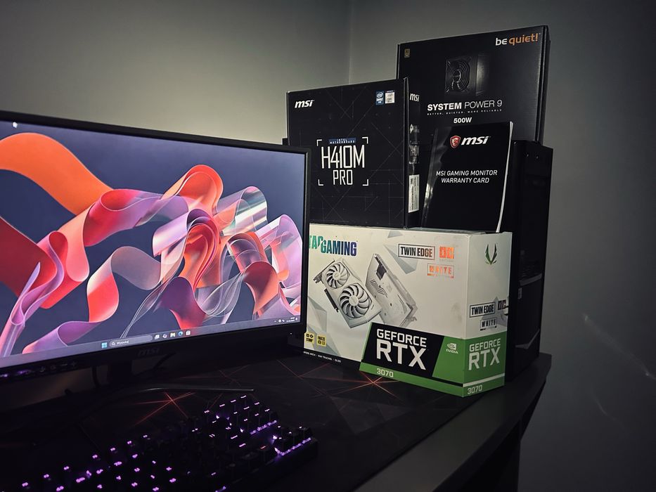 Mocny komputer gamingowy + monitor MSI