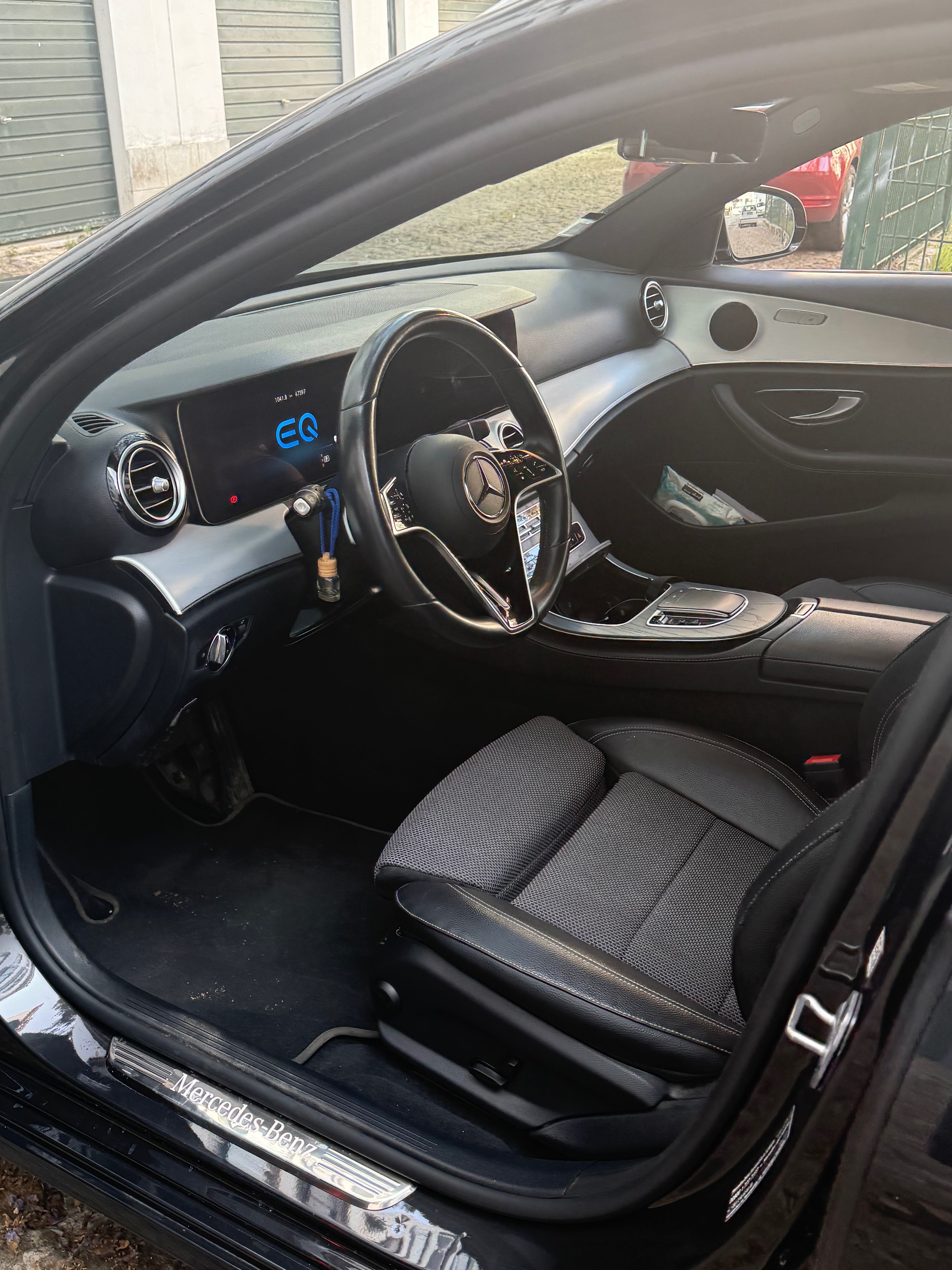 Mercedes Benz E300 de julho 2021