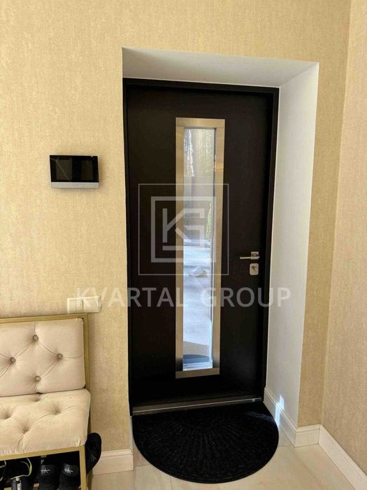 Будинок площею 200м2 на 10 сотках. Р-н "Бистро Пекаря" (Тоскани)