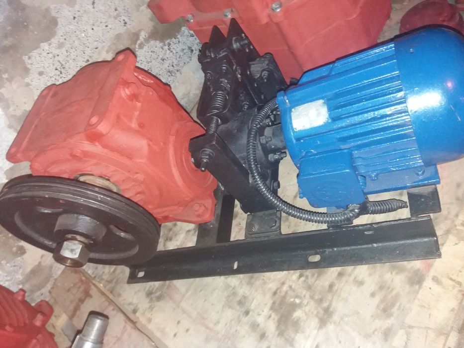 Продам редуктора червячние. Ч-40.Ч-63.Ч-80.Ч-100.Ч-125.Ч-160