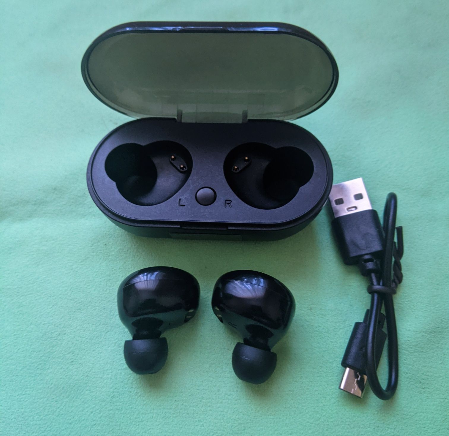 Бездротові навушники Vakoss  Bluetooth .