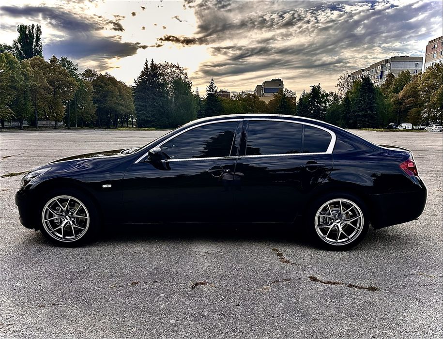 Продам Infiniti G35x