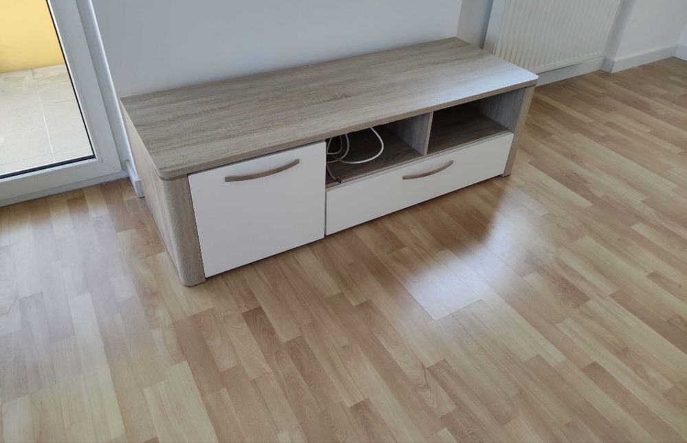 Sprzedam Komody w bardzo dobrym stanie