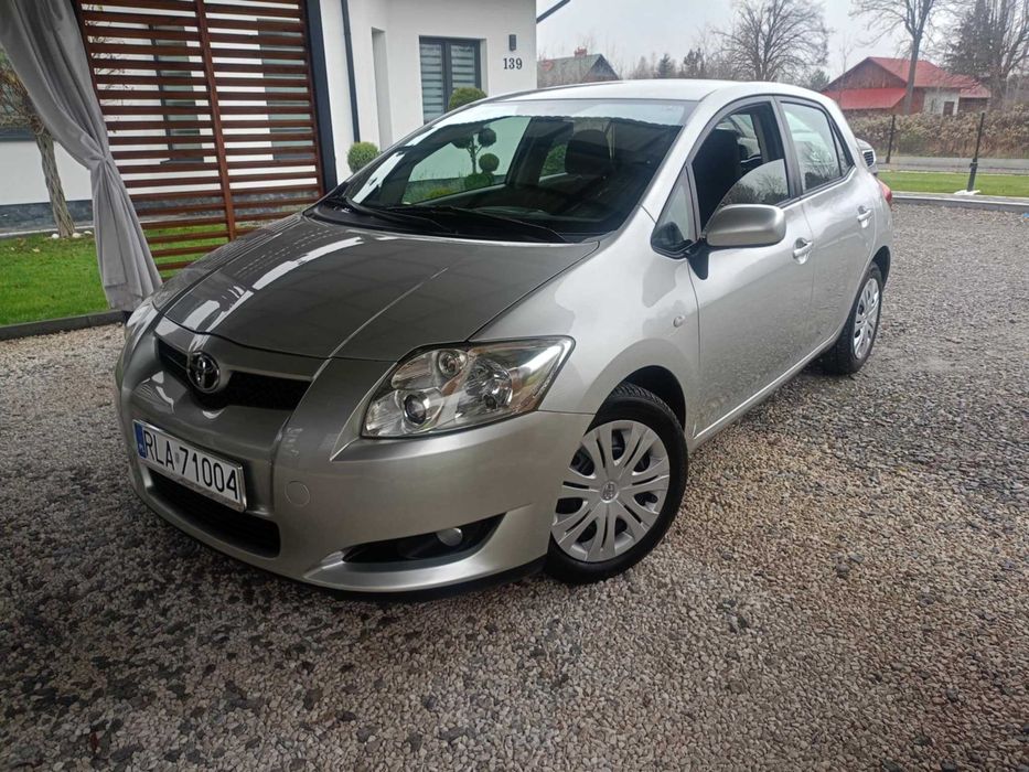 Toyota Auris 1,6 VVt-i, Sprowadzona i zarej, 177 Tyś,km