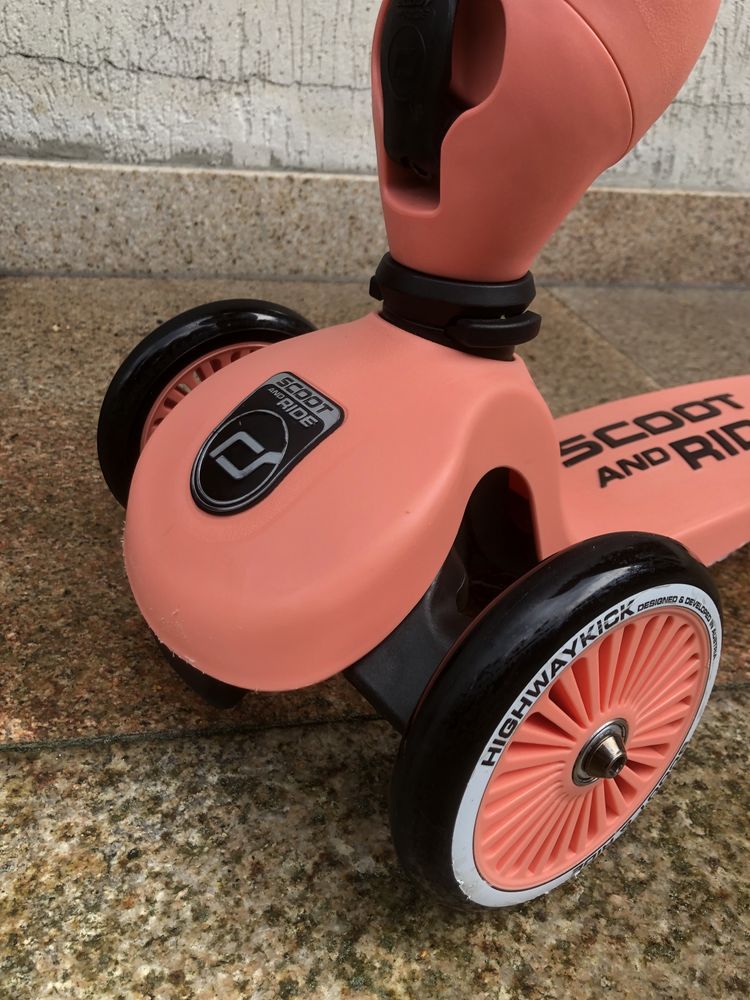 Scoot and Ride 2w1 plus kask
