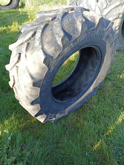 Opona vredestein 540/65 R - 30 TRAXION +