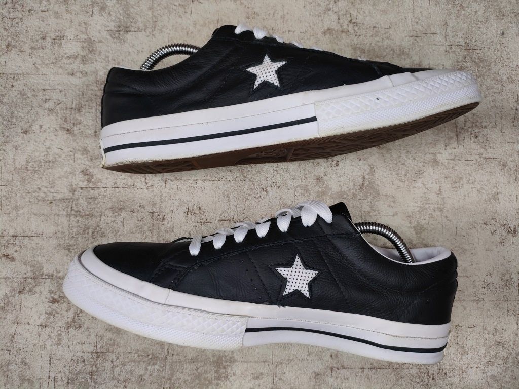 Кеди Converse One Star Ox р-41.5 оригінал кеды конверсы кроссовки кожа