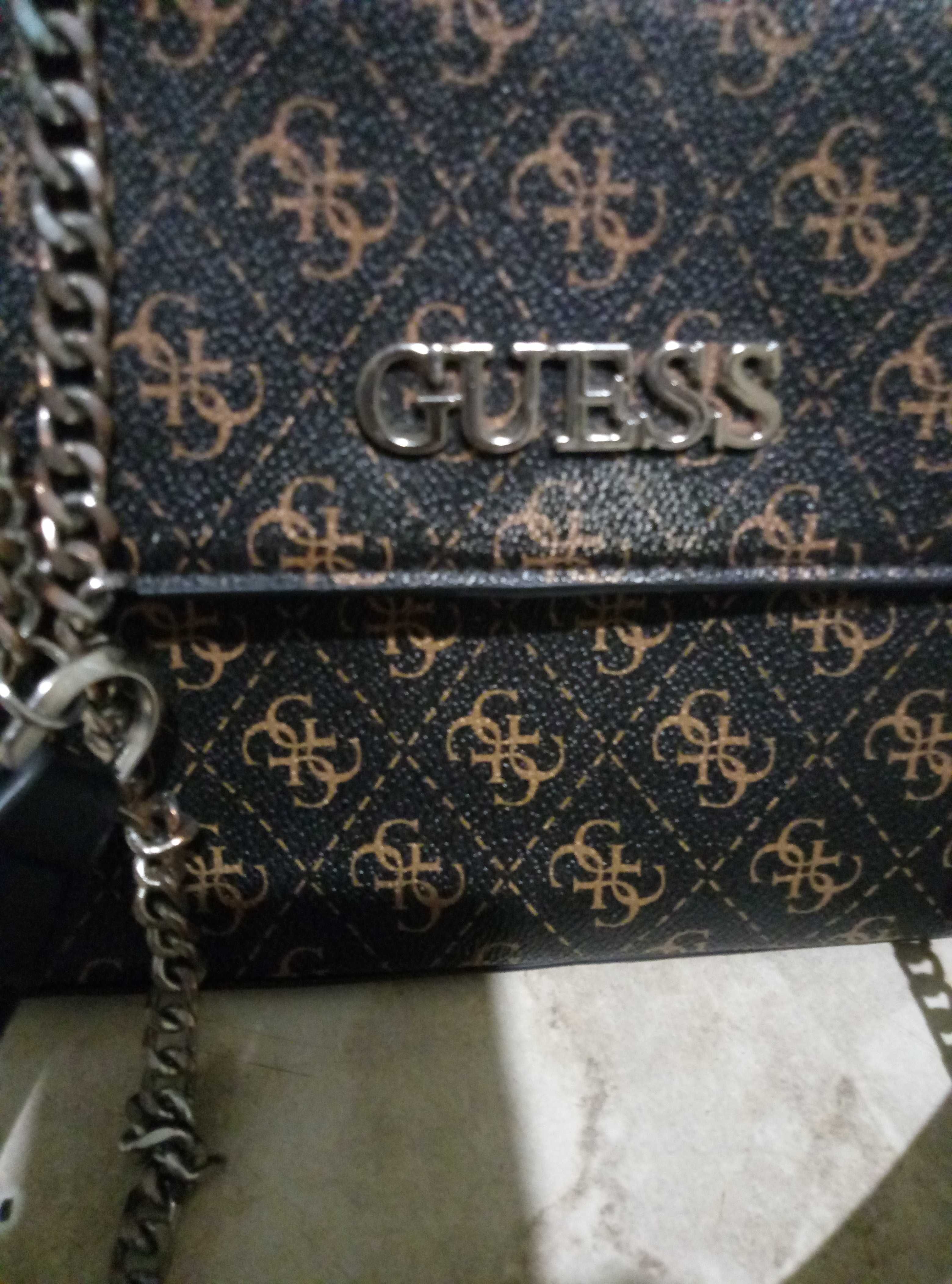 Сумочка женская GUESS  номерная.оригинал.