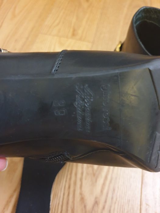 Gino Rossi botki na platformie 39