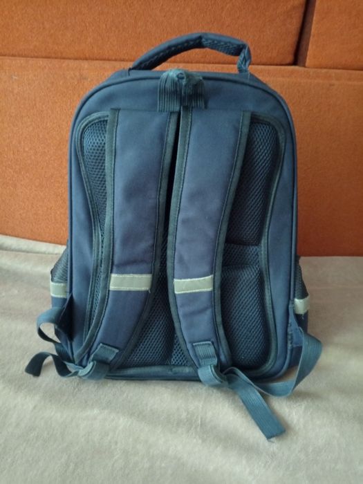 Рюкзак в школу хлопцю