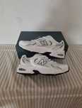 Shoes_New Balance530 Adidasy unisex white Solidne42