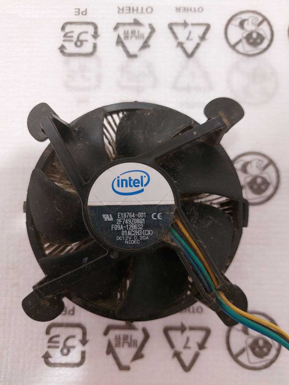 Процесорний кулер Intel E18764 (s775, 4pin, 2500 об/хв)