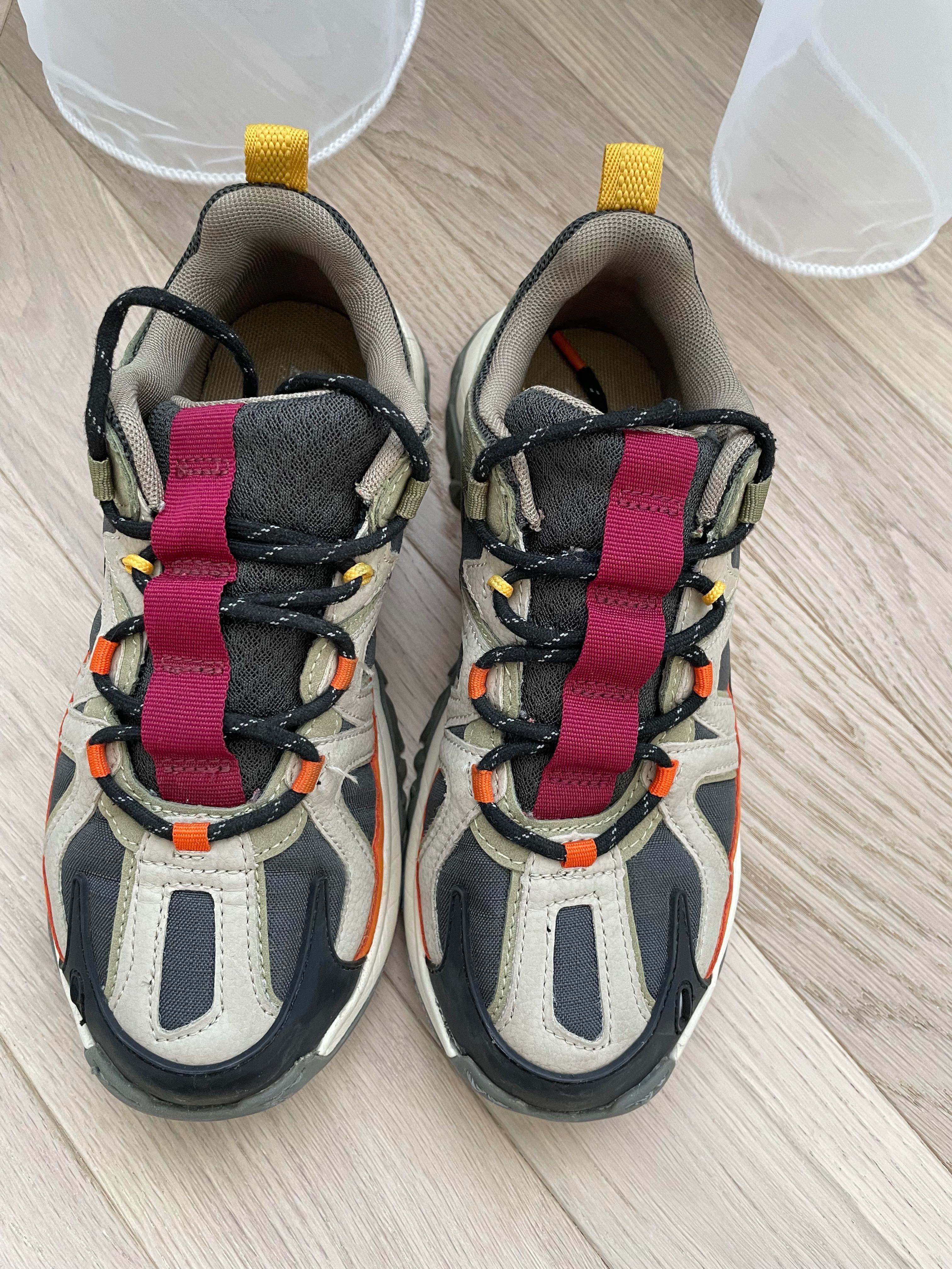 Zara sneakersy dla dzieci, 35 r.
