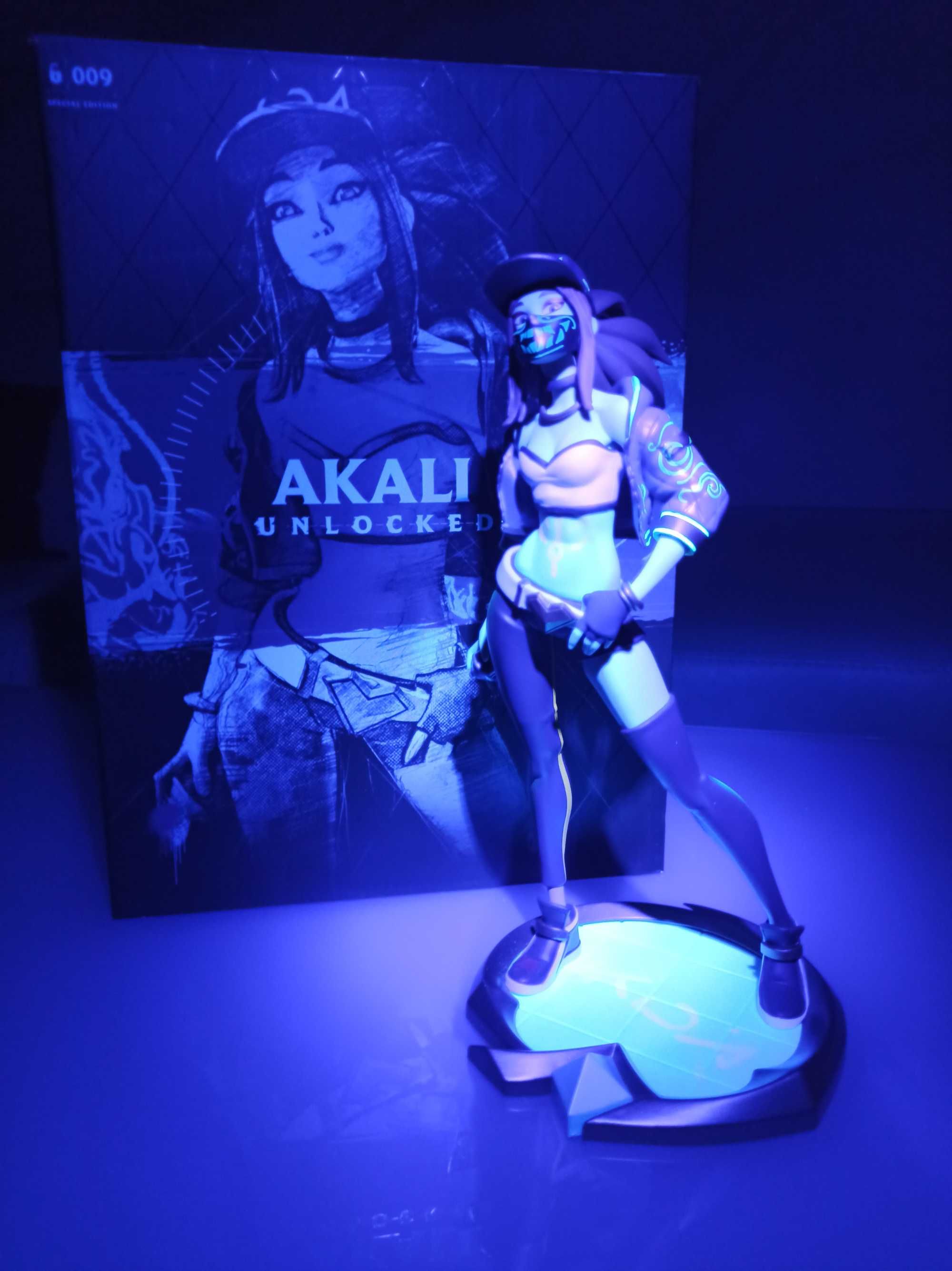 K/DA Akali Unlocked Statue