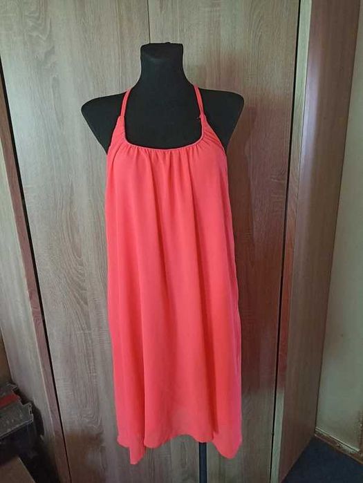 Luźna koralowa sukienka - SoBe