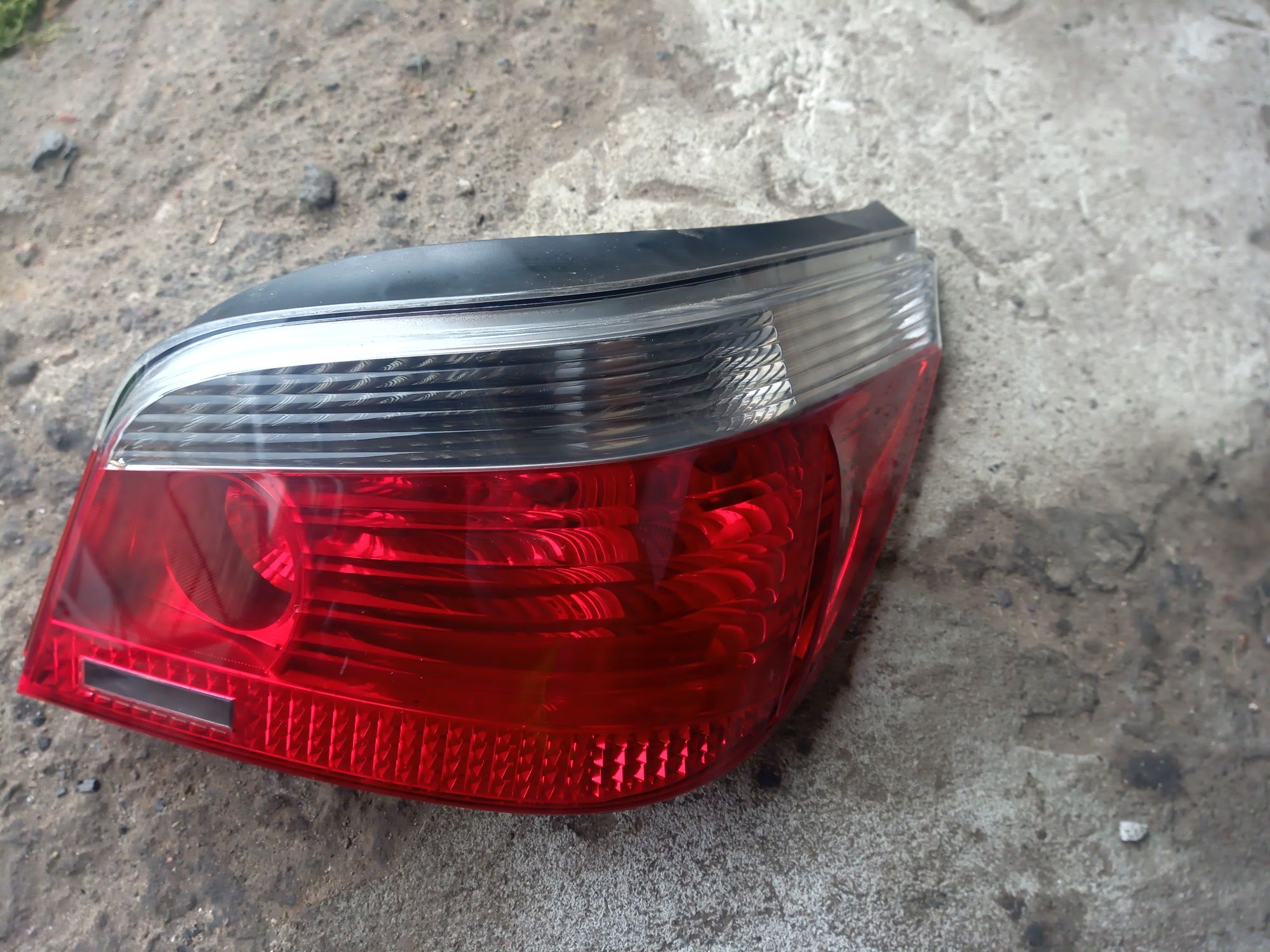 Lampa tylna prawa BMW E60 Sedan