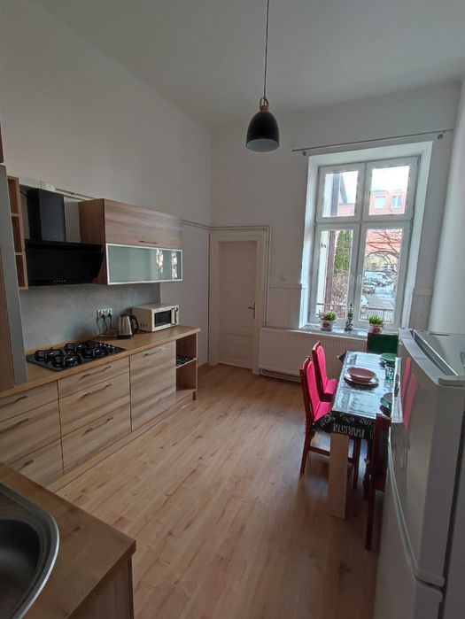 Duży ładny pokój  w mieszkaniu  w samym centrum Rzeszowa,