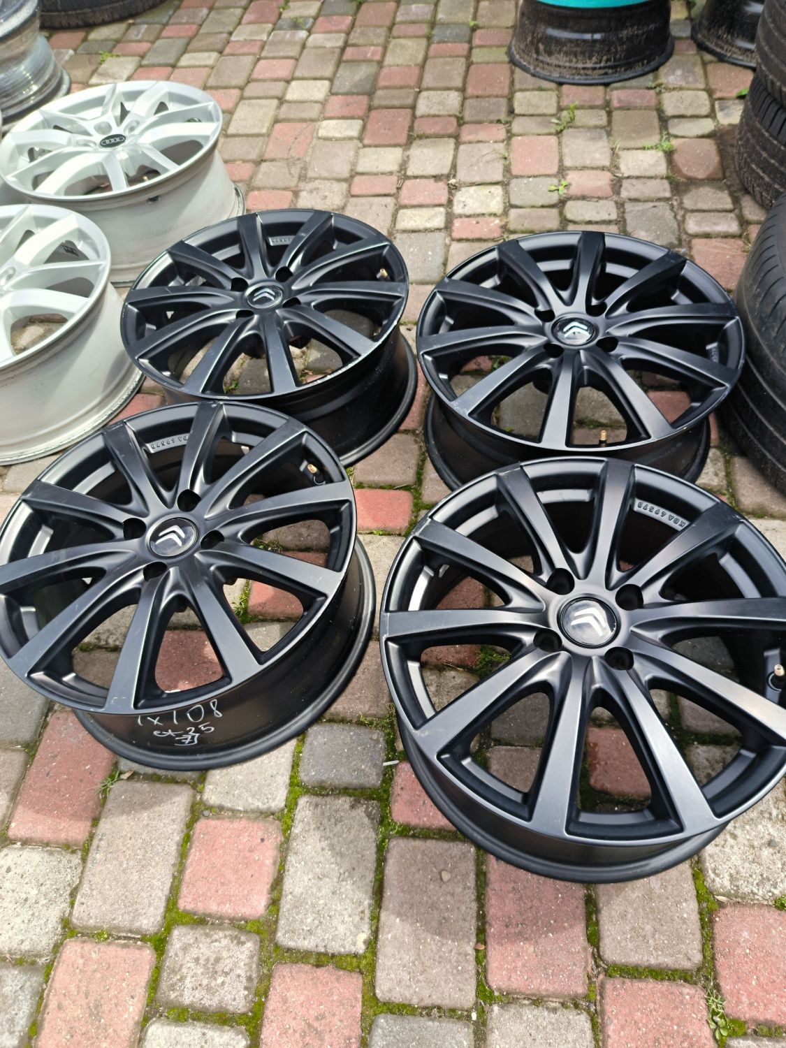 Felgi aluminiowe 17 Citroen C3 C4 C5 Cactus DS3  Picasso - 4x108