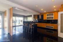 vende-se Moradia Independente T3 Duplex em S. Roque, Oliveira de Azemé