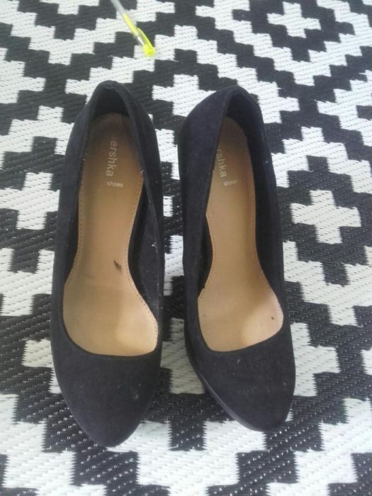 Szpilki buty bershka nowe 38