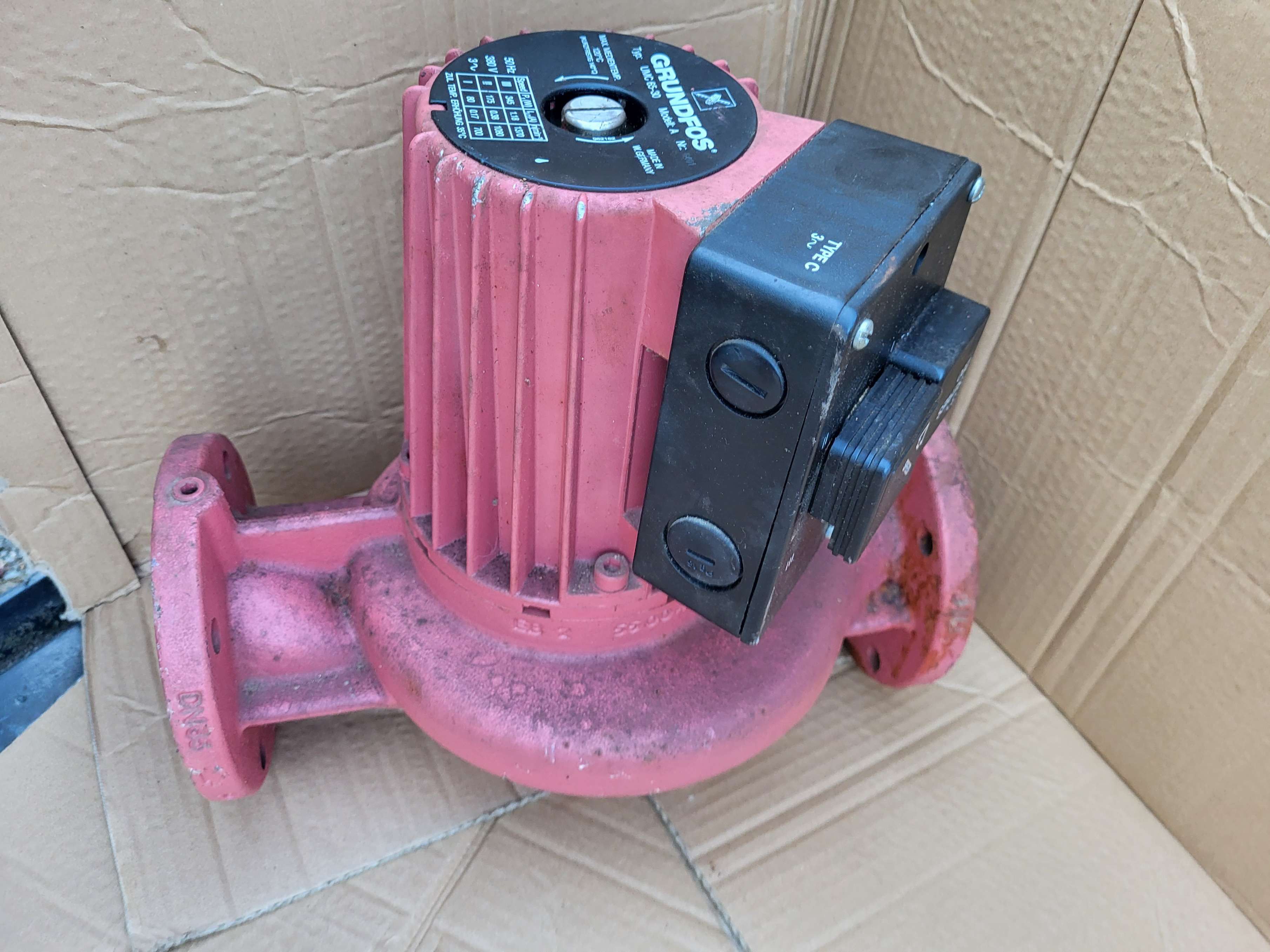 Pompa Obiegowa GRUNDFOS UMC 65-30 pn6 340mm Nowa