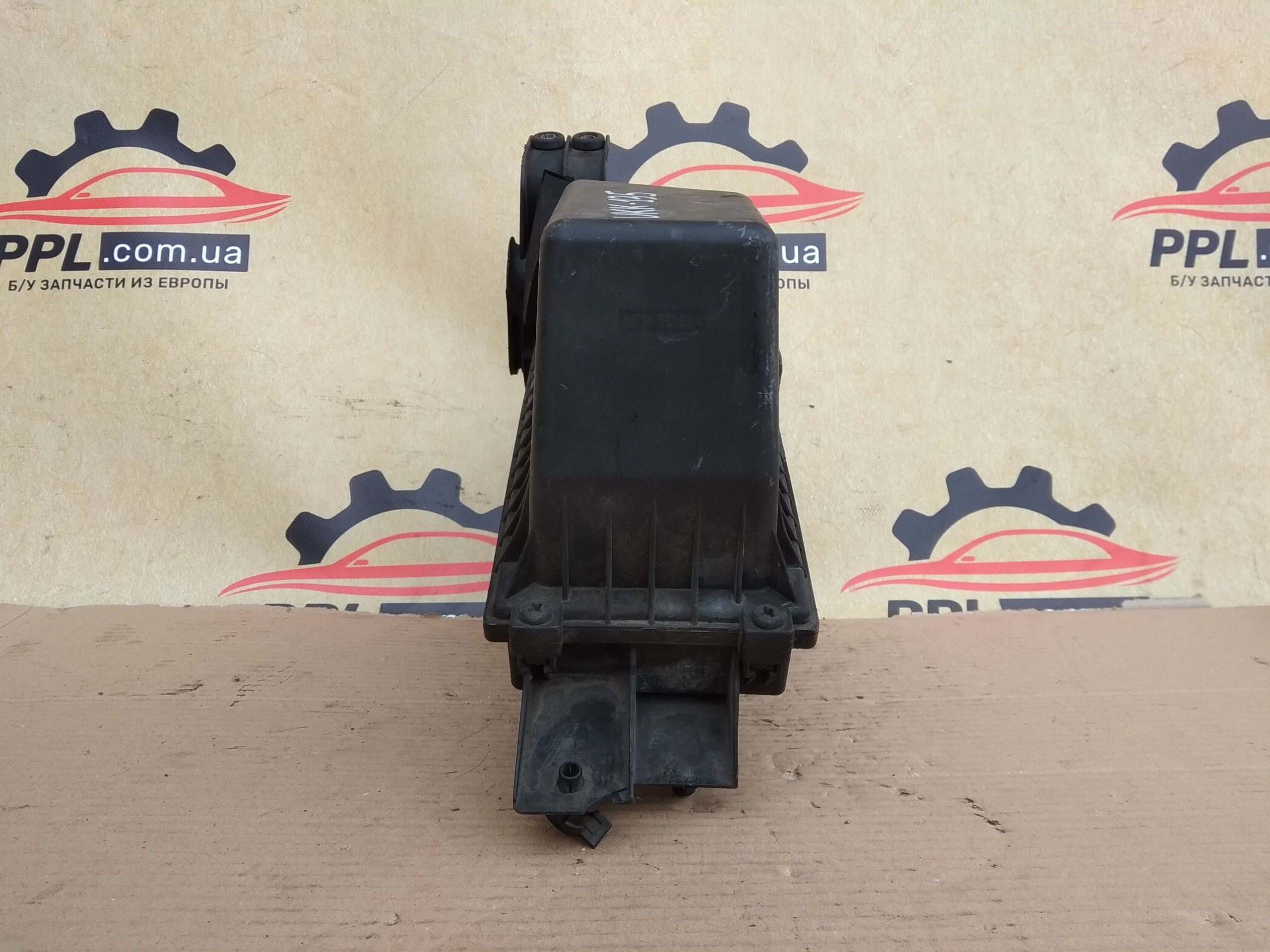 Suzuki Swift Mk6 2005-2010 1.3 DDIS корпус воздушного фильтра 62J-A01