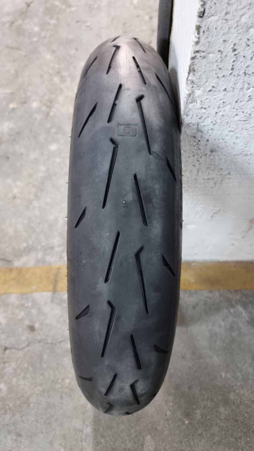 Pneus Pirelli Diablo Rosso Corsa IV