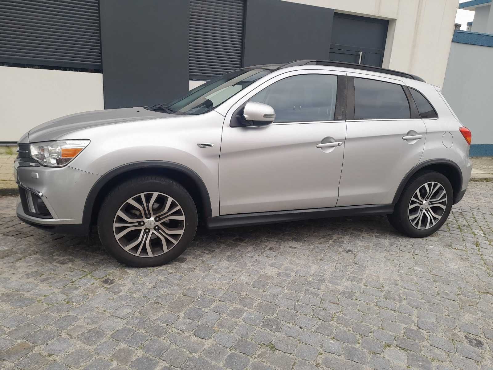 Mitsubishi ASX 1.6 DI-D Instyle Connect Edition