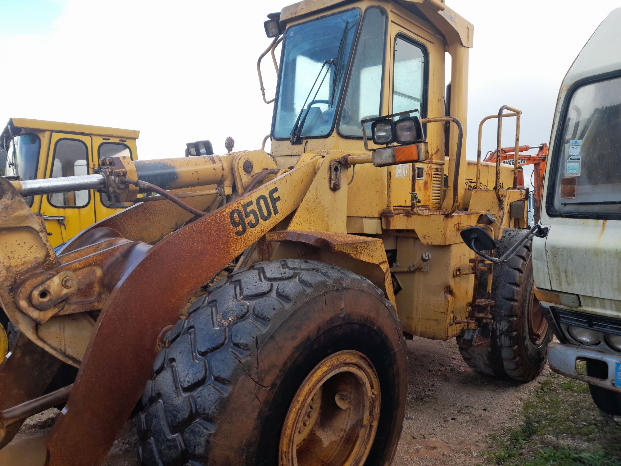 Caterpillar 950F pintura original