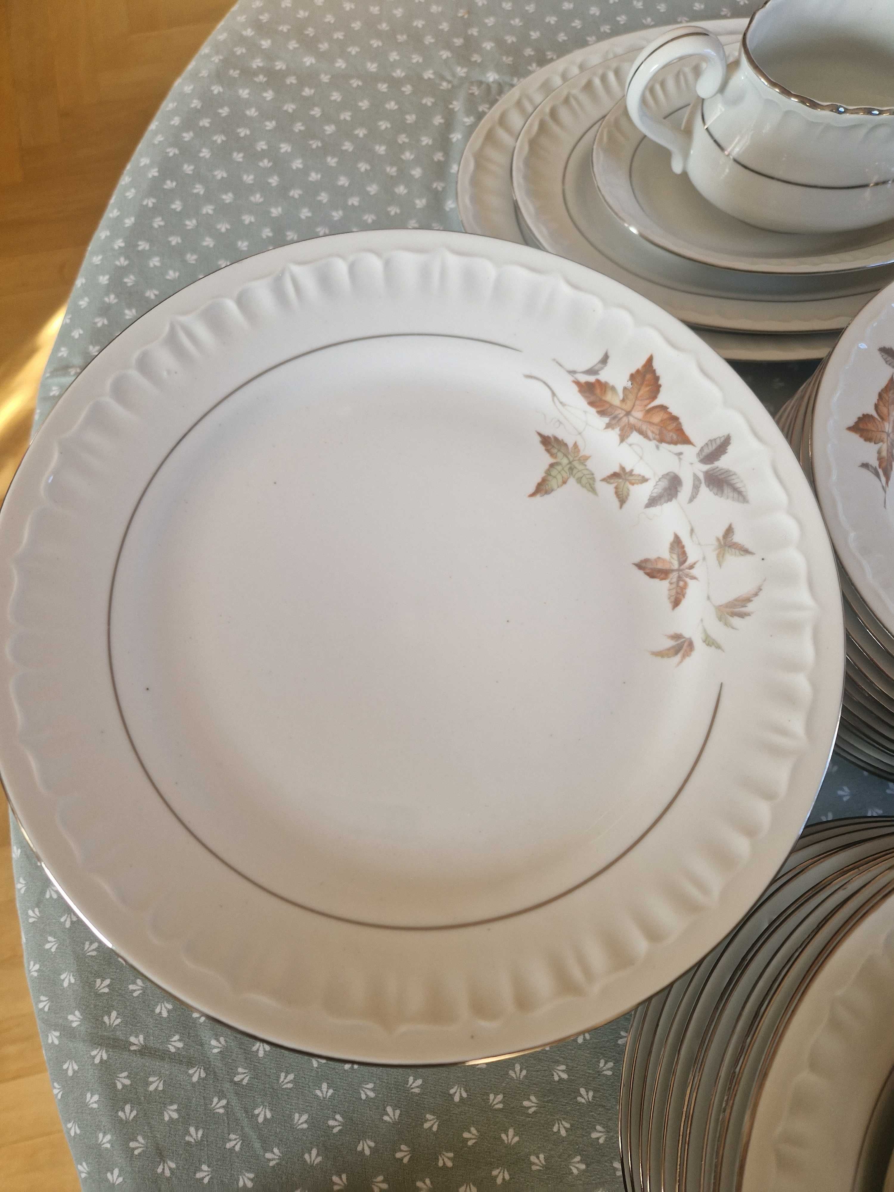Serwis obiadowy, porcelana Bogucice, lata 70-te