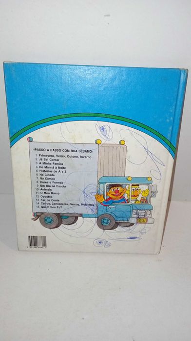 Carros, Camionetas, barcos, Bicicletas - Rua Sésamo