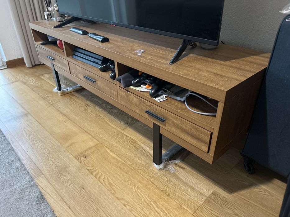 Rack para tv com 3 gavetas