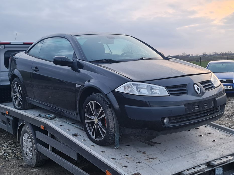 Renault Megane cabrio 1,6 bez prawa do rejestracji.