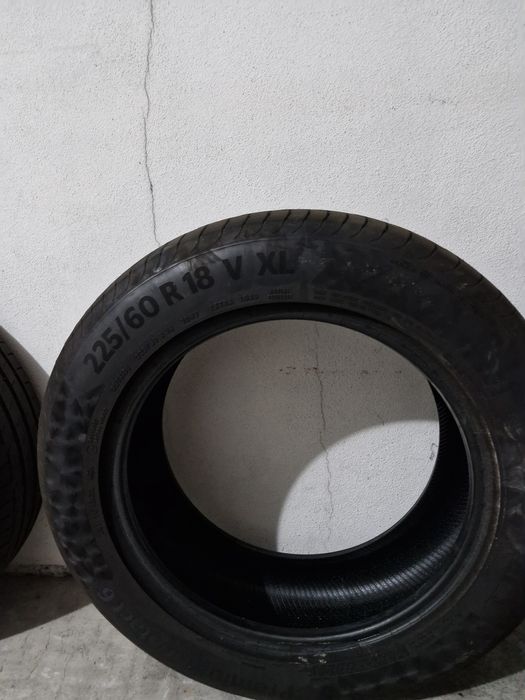 VENDO 4 Pneus 225/60 R 18_CONTINENTAL /SUV