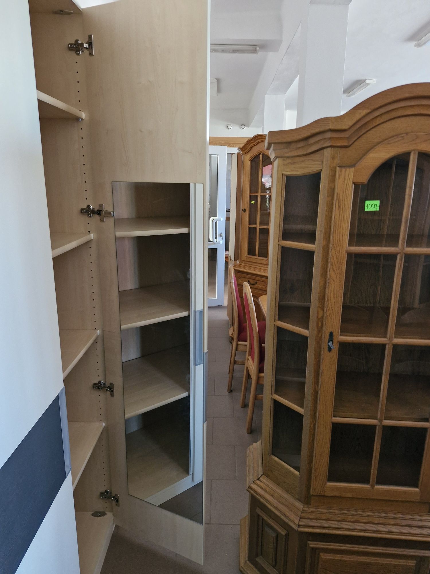Szafa 6-drzwiowa biała półki drążki dł. 3 m wys. 222 cm stan bdb