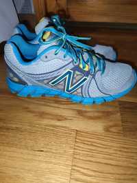 Продам офигенские кроссы New balance. Размер 37