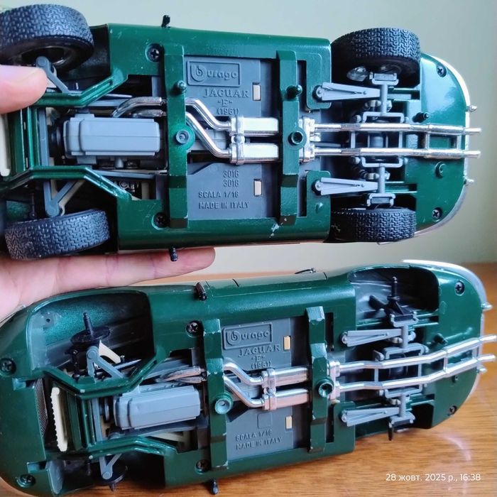 Масштабная модель Jaguar  1961  Bburago Italy    1 : 18
