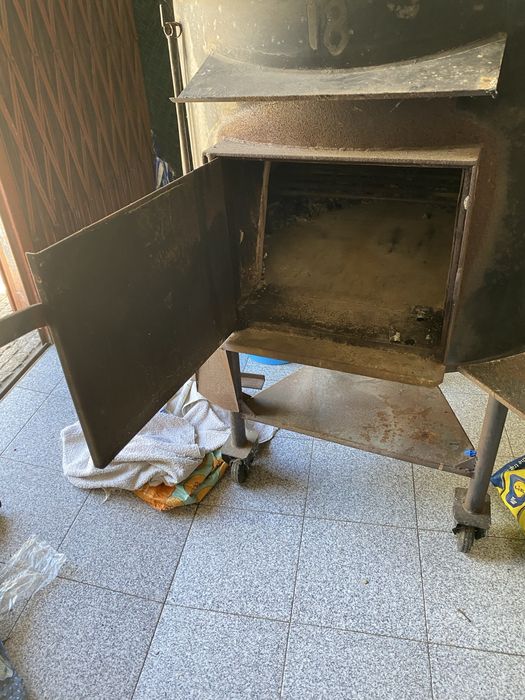Forno a lenha usado