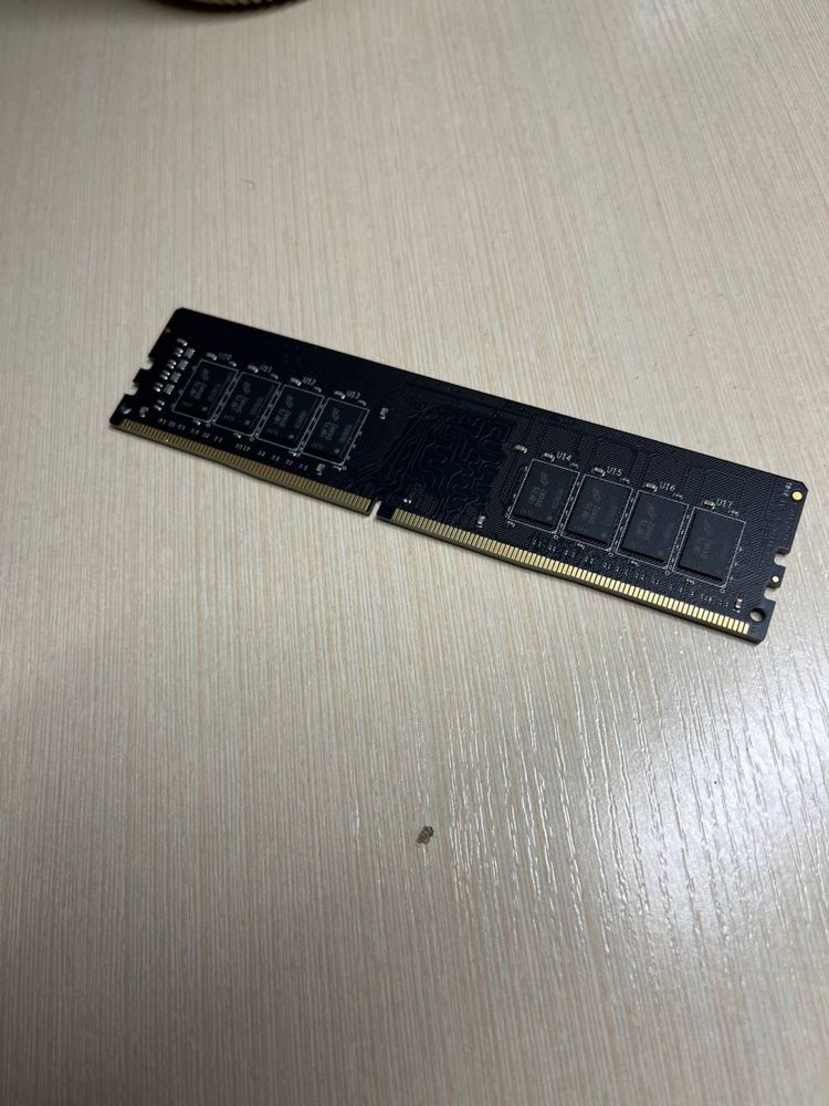 Оперативна памʼять Team Elite DDR4 8 GB