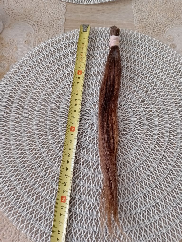 Włosy świeżo ścięte ponad 30cm