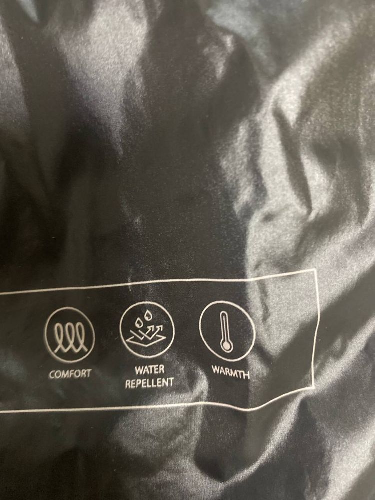 Жіночий пуховик Massimo Dutti
