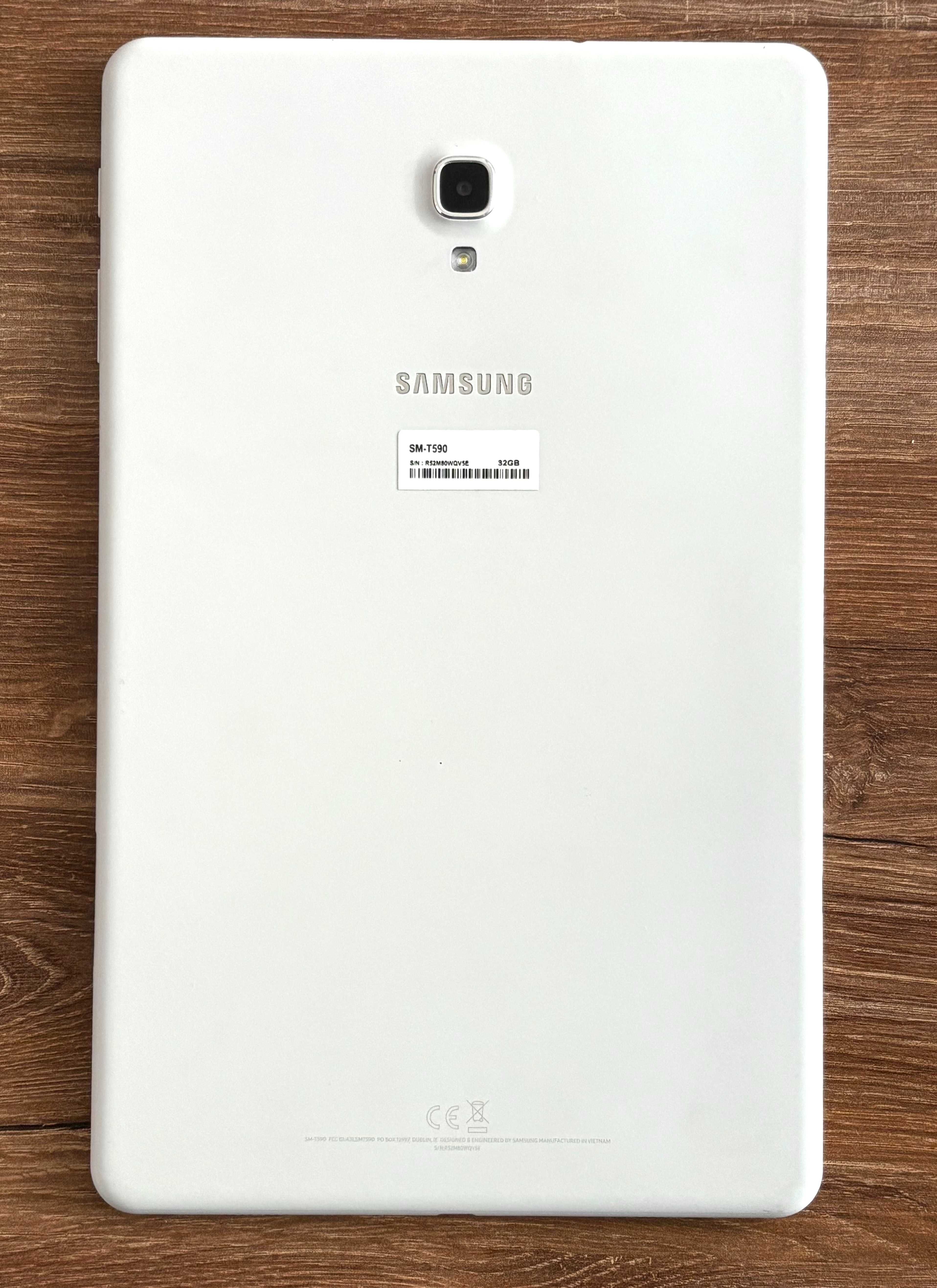 Samsung Galaxy Tab A 10.5" + Klawiatura i rysik + Etui gratis