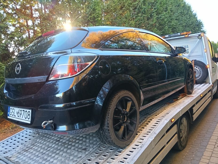 Opel Astra H GTC 1.9 CDTI 2005r